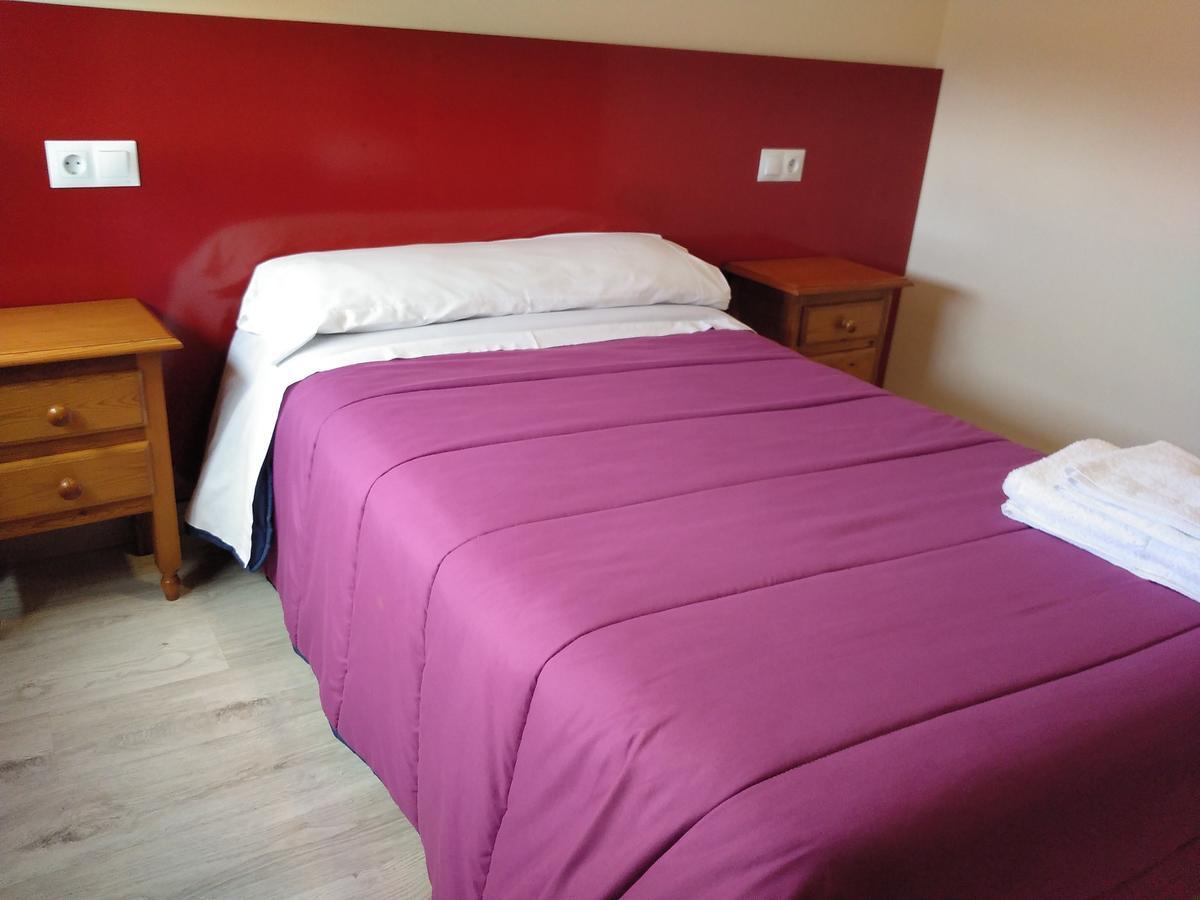 Hostal Orly Camponaraya Zewnętrze zdjęcie