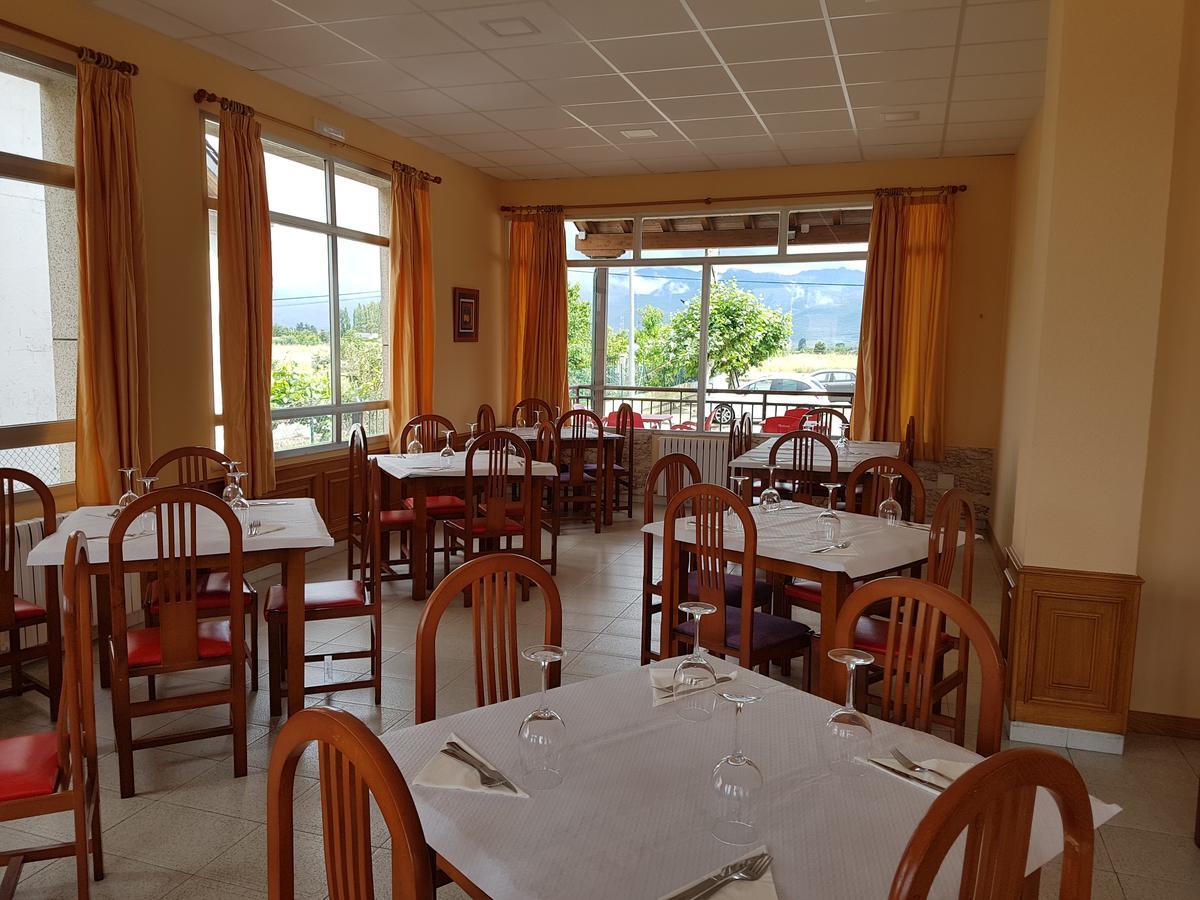 Hostal Orly Camponaraya Zewnętrze zdjęcie